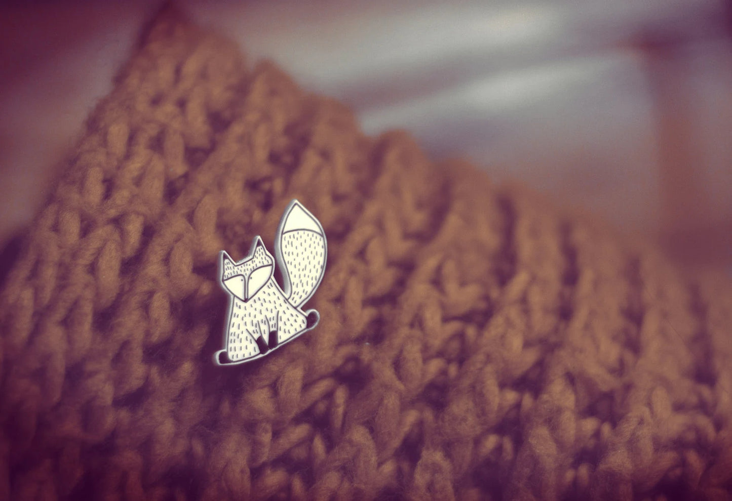 Fox Pin/ Magnet / Needle Minde