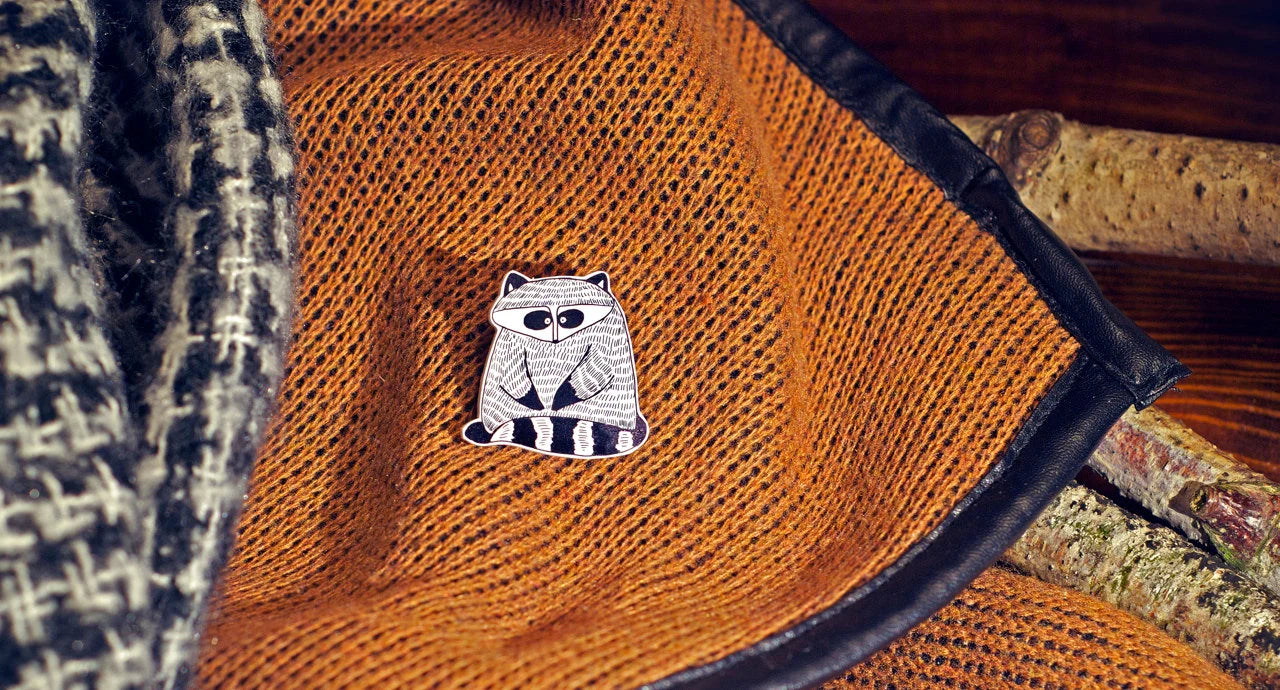 Raccoon Pin / Magnet / Needle Minder