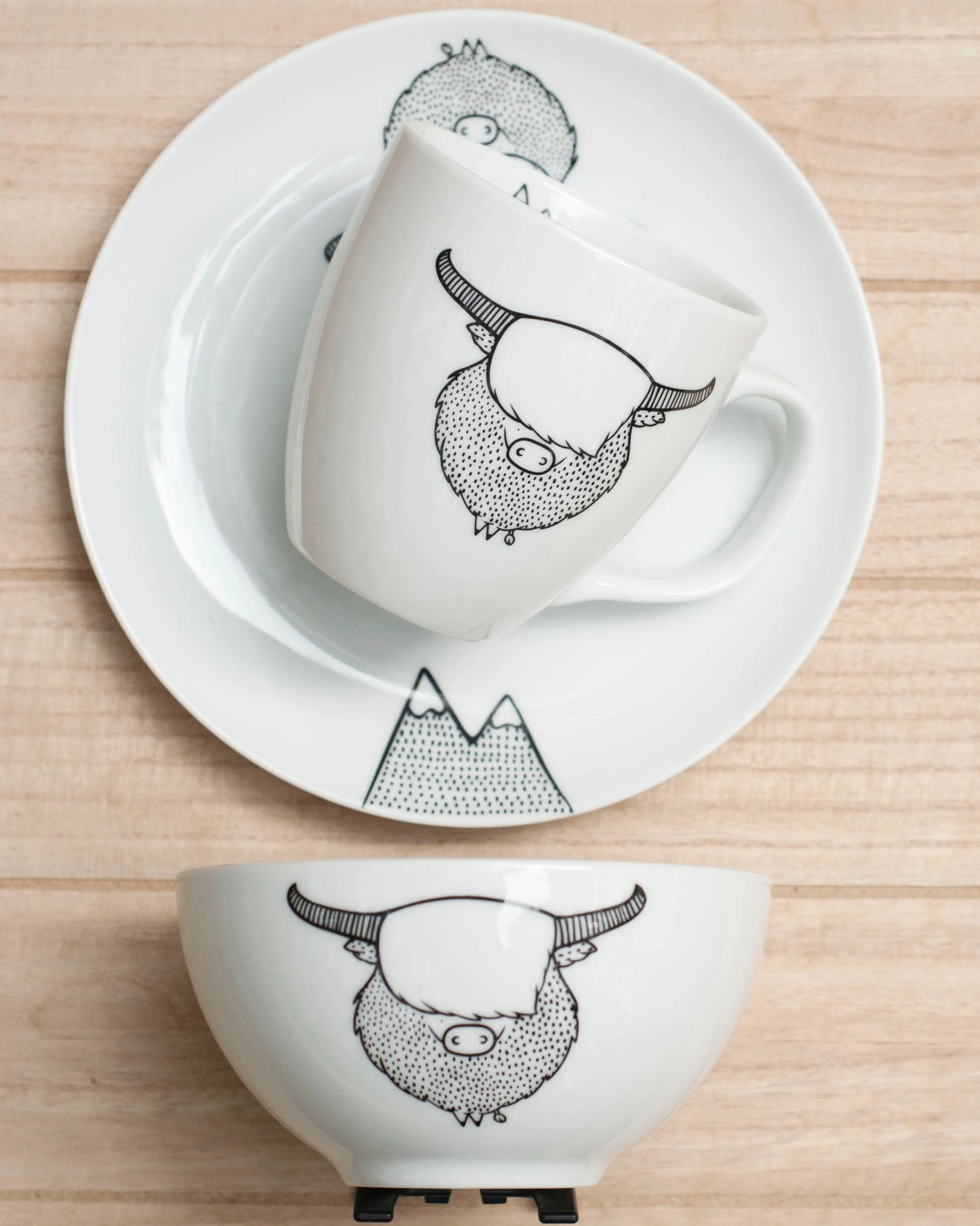 Highland Cow Set - Mug + Bowl + Plate